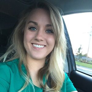 Meet your Posher, Catherine